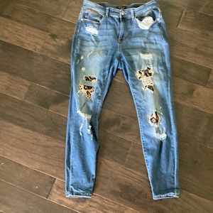 Judy Blue distressed with leopard backing- so cute!